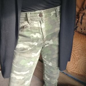 William Rast Mid-Rise Khaki Green Camouflage Pants